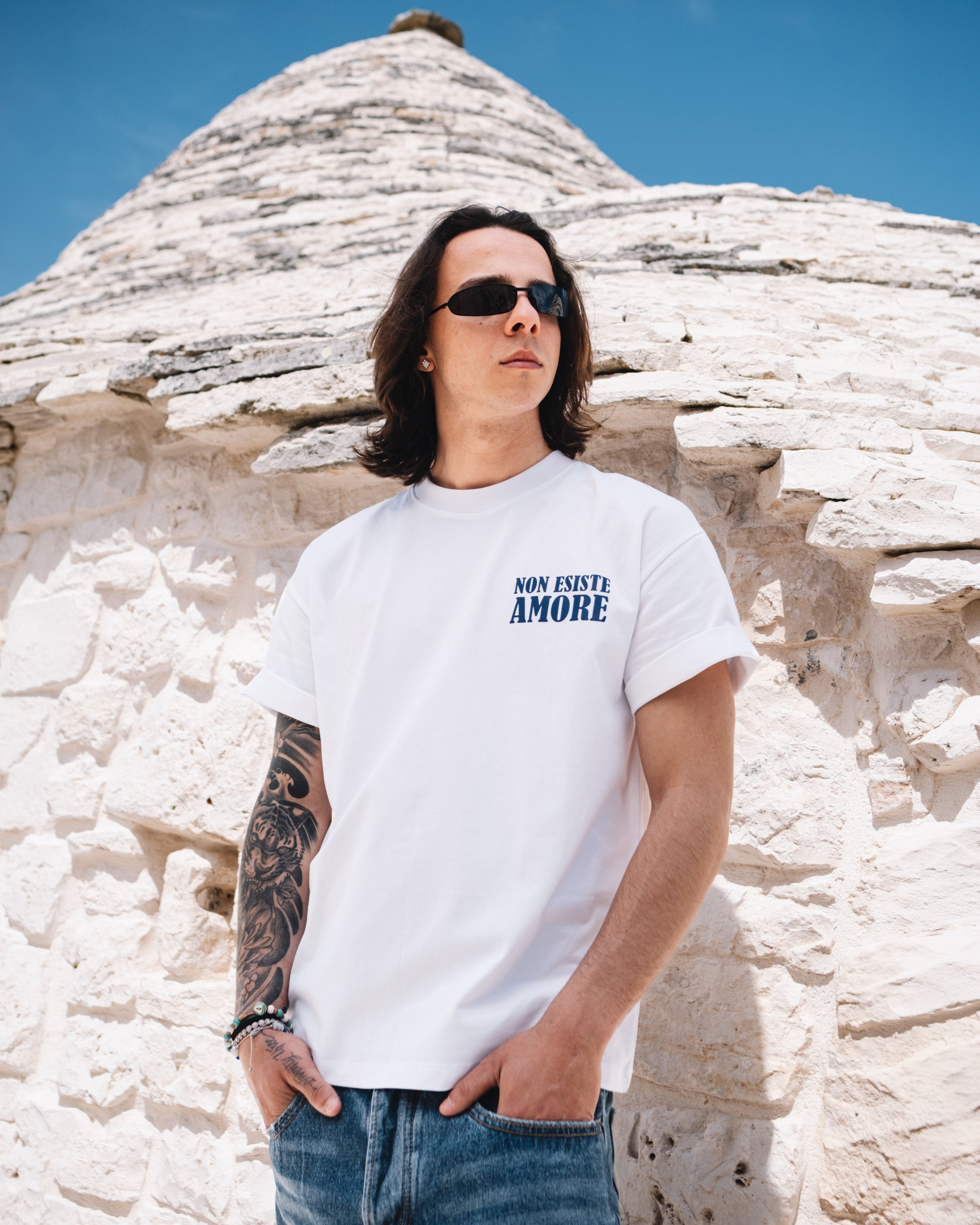 T-SHIRT