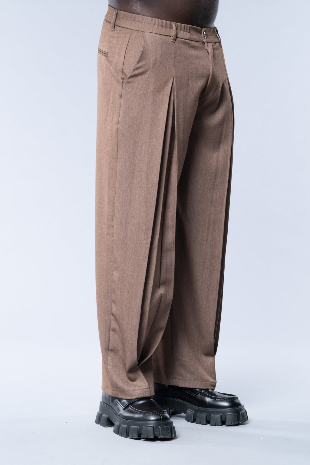 Pantalone modern
